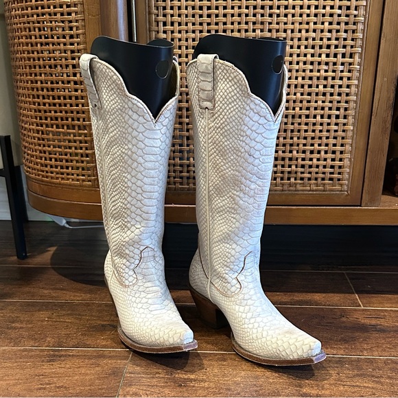 Idyllwind Shoes - Idyllwind Strut Western Boots